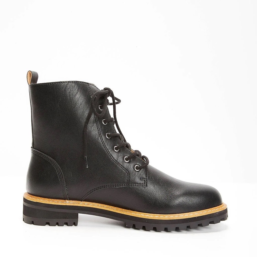 💥FINAL SALE💥 Brycen Faux Leather Lace Up Boot